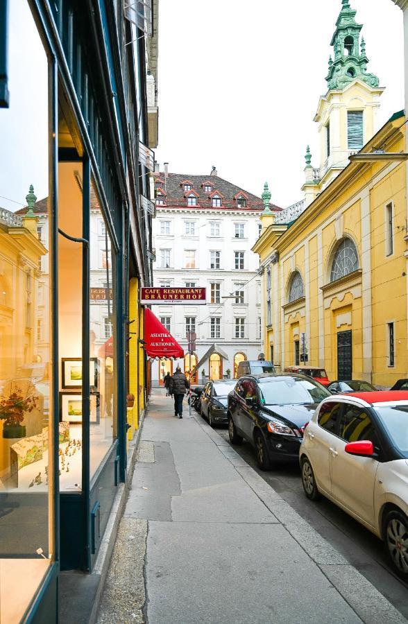 Backpacker Apartment Hofburg Vienna Exterior photo